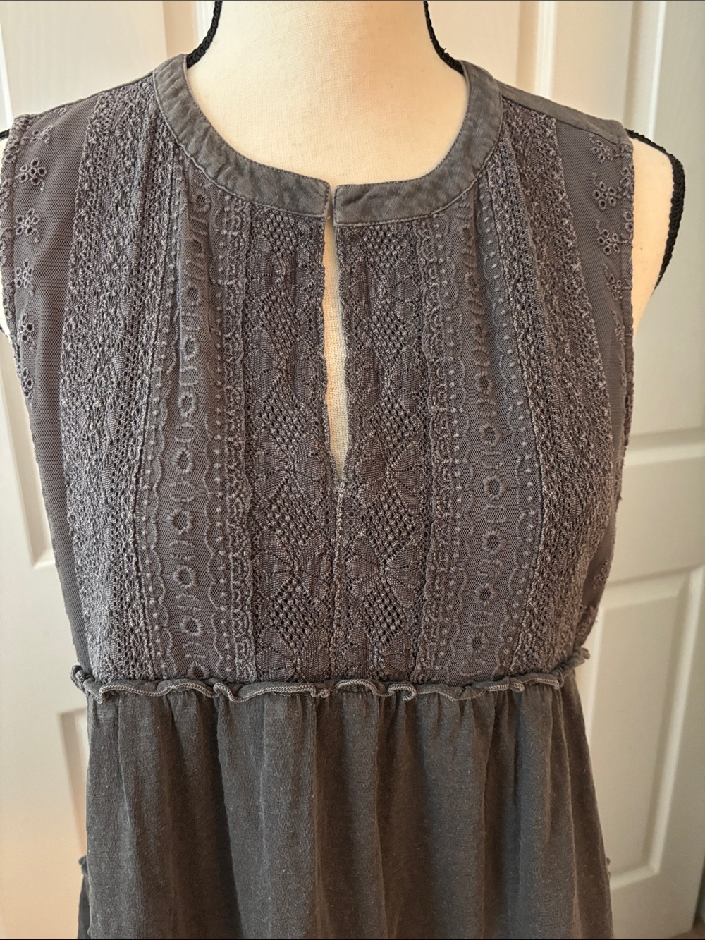 Lucky Sleeveless Embroidered Peasant Top in Charcoal Gray - Picture 2 of 6